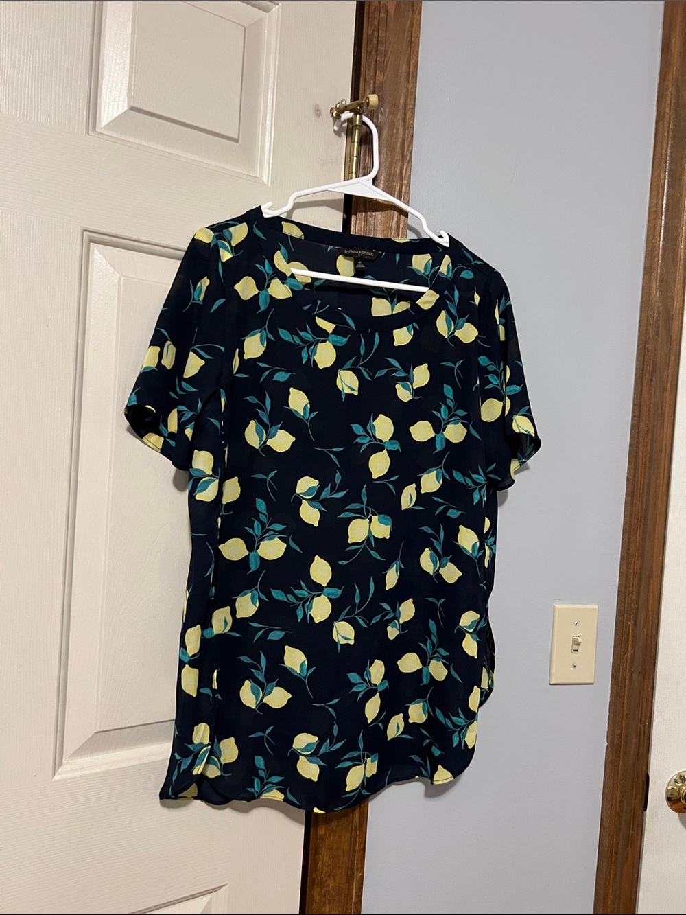 Banana Republic Navy Lemon-Print Short Sleeve Top